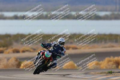 media/Dec-18-2022-SoCal Trackdays (Sun) [[8099a50955]]/Turn 14 (940am)/